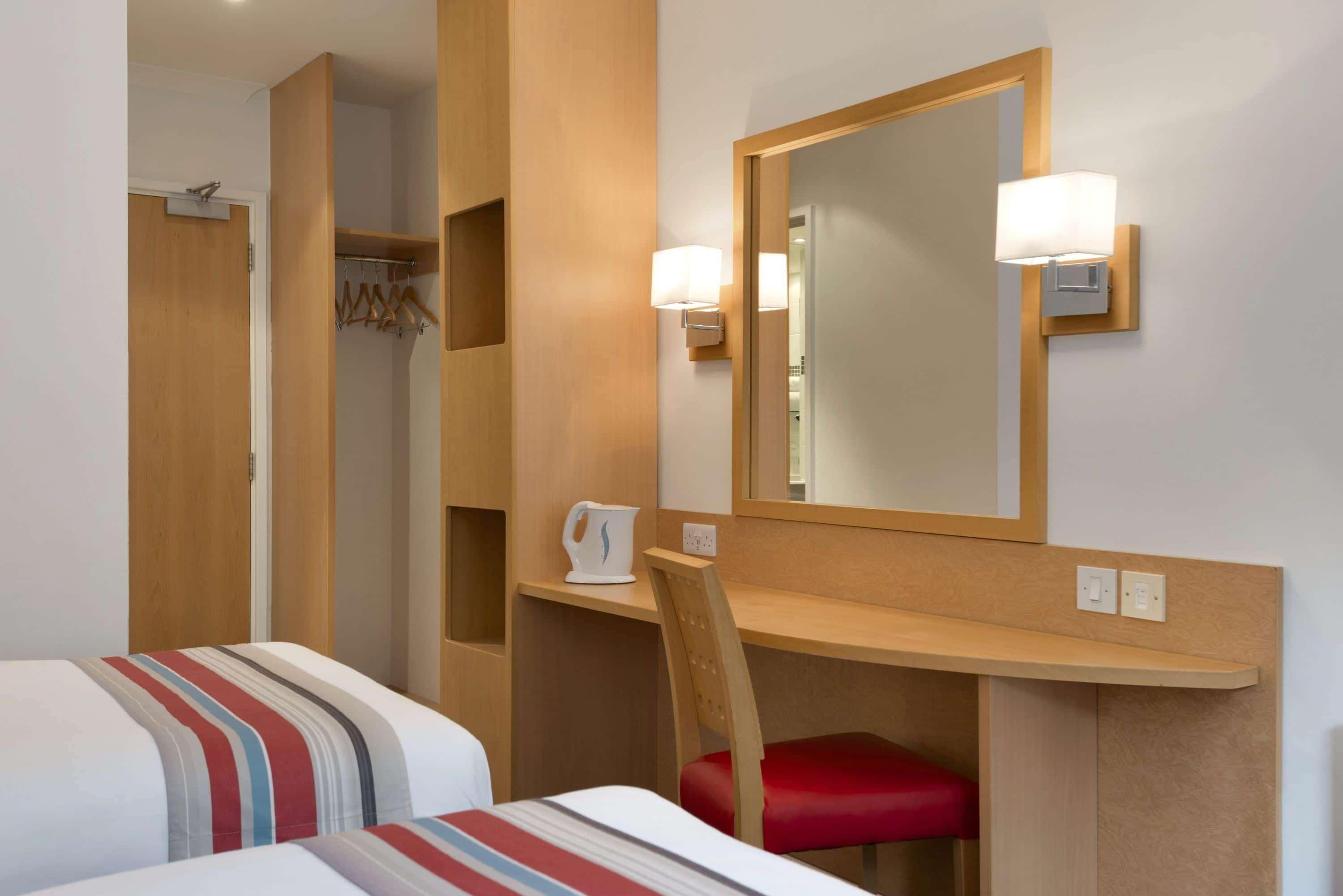 Ramada Wakefield Hotel Værelse billede
