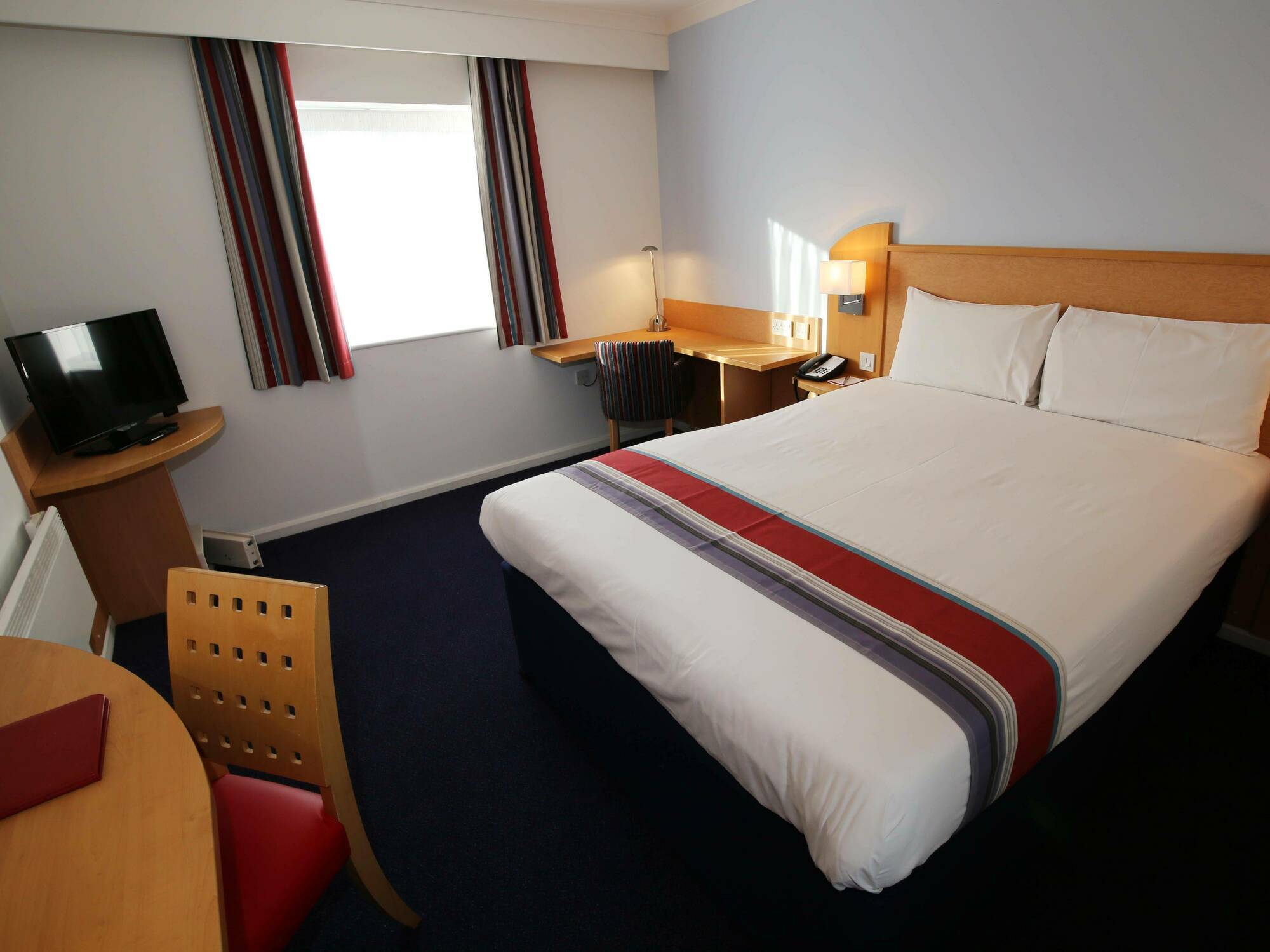 Ramada Wakefield Hotel Eksteriør billede